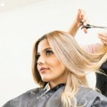 Posvetlite kosu bez odlaska kod frizera: Ovaj prirodan trik štedi novac, a daje sjajne rezultate