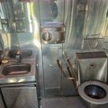 FOTO: Sedam miliona za održavanje pet javnih toaleta u Novom Sadu, evo u kakvom su stanju