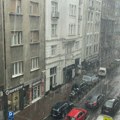Potop u Beogradu: Jak pljusak u prestonici, lije kao iz kabla (video)