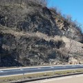 Oprez u vožnji zbog mogućih odrona na putevima u nekim delovima Srbije