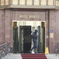 Misterija metalne kutije U hotelu "Moskva": Čovek koji je našao crni ranac otkrio detalje drame na Terazijama: "Pomislio sam…