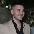 Nikad ga nismo videli srećnijeg! Ovo je hobi Viktora Živojinovića i u njemu je nenadmašiv
