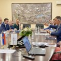 Premijer Macut sa predstavnicima Republičkog geodetskog zavoda o sve učestalijim požarima