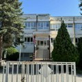 I u više škola u Kragujevcu stigla dojava o postavljenim bombama