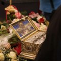 Ispraćaj Pojasa Presvete Bogorodice koji se vraća u Manastir Vatoped danas iz Hrama Svetog Save