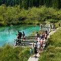 Slovenija u registar kulturne baštine upisala planinarenje, alpinizam i svinjokolj