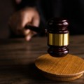 U Francuskoj osuđen muškarac zbog rasističkih uvreda prema deci
