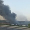 VIDEO: Lokalizovan požar u auto-kući kod Ostružničkog mosta, goreli upravna zgrada, servis i kuhinja