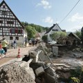 Poplave odnele milijarde evra; Vodostaj i dalje rizičan