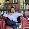 Naš pevač (37) čeka šesto dete, nikad srećniji objavio porodičnu sliku: Slavlje do ranih jutarnjih sati