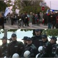 Skup u Smederevu protiv ilegalnog transporta gasa kroz centar grada: Građani traže uklanjanje pruge