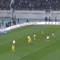 (VIDEO) Najlepši gol svih vremena? Rabona štopera sa ivice 16…