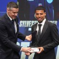 Jedan od najboljih igrača u Srbiji poručio: "Zvezda za Premijer ligu, Partizan za Čempionšip"