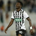 Partizan sve jači pred Večiti derbi: Grešni napadač vraćen u tim crno-belih...