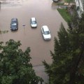 Snažno nevreme pogodilo zapadnu Srbiju: Ulice pod vodom, nove bujice kod Užica (video)