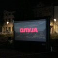 Potresni film “Oluja” dirnuo srca publike na Žitnom trgu u Sremskoj Mitrovici