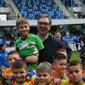 Vučić otvorio novoizgrađeni stadion u Loznici (VIDEO)