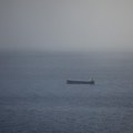 Sve više brodarskih kompanija izbegava plovidbu Crvenim morem zbog opasnosti od napada jemenskih Huta