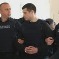 Incident u sudnici: Policija izvela Uroša Blažića, nekim roditeljima pozlilo, intervenisala Hitna pomoć (VIDEO)