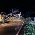 Najmanje 40 osoba poginulo u snažnim olujama i tornadima tokom vikenda u SAD