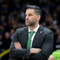 Srbin je ikona U sred turske: Navijači obožavaju bivšeg trenera Crvene zvezde (video)
