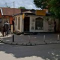 Tu je nekad bila Pošta Srbije, a SAD je obezbeđuje kurtijeva policija: Skinuli stare natpise pa postavili nove table (video)