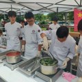 PRVI MEĐUNARODNI FESTIVAL „AVANTURA UKUSA“ PRIVUKAO VELIKI BROJ VALJEVACA – I IĆE I PIĆE, I TRADICIONALNO I MODERNO, I…