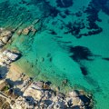 Malo poznato grčko ostrvo oduševilo Evropu – jedna od najegzotičnijih destinacija