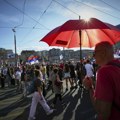 Медији и аналитичари у ЕУ: Време је за изборе у Србији, али је стање заплетено и не види се излаз