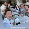 "Molim te, neka se desi čudo!" Prelepa glumica objavila sliku sa nestalim biznismenom: Pronađena olupina ne uliva nadu…