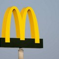 „Mekdonalds” ograničio ponudu u Ukrajini nakon napada na logističko skladište