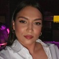 (Foto) mala Mia se igra sa lutkom njene visine: Džejeva ćerka podelila trenutak iz doma sa naslednicom: "Njena drugarica"