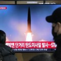 Južna Koreja, SAD i Japan osudili Severnu Koreju zbog ispaljivanja raketa