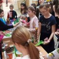 Jagodinska deca za kostu: Predškolska ustanova organizovala humanitarni bazar