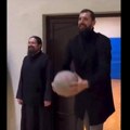 Mirotićeve čarolije u prizrenu: Nesuđeno pojačanje Partizana pogodilo nestvarnu trojku preko celog terena! Video