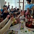 Luka je mali pobednik u kucanju jajima: Mališani iz Gornjeg Milanovca na najlepši način proslavili praznik