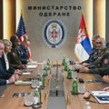 Gašić sa generalom vojske SAD: Ima prostora za unapređenje saradnje