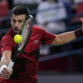 Novak Đoković poražen od Janika Sinera u finalu mastersa u Šangaju