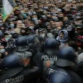 Turci izazvali haos u Nemačkoj: Desetine povređenih policajaca (video)