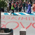 Protest ispred gradske kuće u Novom Pazaru: Studenti i građani traže raskid ugovora sa „Insajder timom“