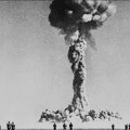 (FOTO) Zašto su atomske bombe urezale sablasne senke ljudi na trotoarima Hirošime i Nagasakija