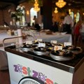 Poručite torte i kolače za vaše proslave u Anđelčiću – posebna atrakcija sladoled kolica
