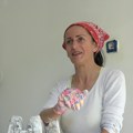 "Rodom sam iz Kuršumlije i kod nas je normalno da žene to rade" Danica je jedina žena u opštini Raška koja se bavi ovim poslom…
