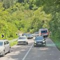 Teška nesreća na Ibarskoj magistrali, ima povređenih! Silovit sudar dva vozila kod Ušća, sve vrvi od policije i Hitne pomoći…