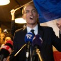 Gliksman ili Melanšon: Za koga će glasati mladi Francuzi?