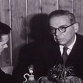 Na današnji dan: Ivo Andrić dobio Nobelovu nagradu, prikazan prvi telefon