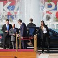 Vučić uz državne počasti dočekao Koštu ispred Palate Srbija