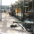 Tinejdžerka (17) izgubila kontrolu nad skupocenim audijem, zakucala se u poznati restoran, pa povredila sebe i dvoje ljudi…