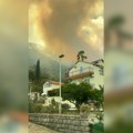 Lokalizovan požar u Njivicama, nema povređenih: Vatrogasci sprečili da se vatra proširi na kuće i hotele