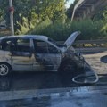 (VIDEO) Zapalio se automobil na auto-putu kod Arene